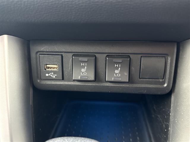 Toyota COROLLA CROSS 2022 7623642-19
