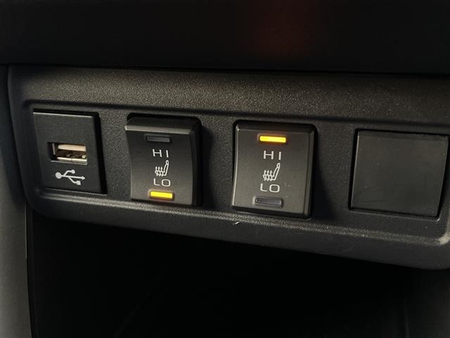 Toyota COROLLA CROSS 2023 7623643-11