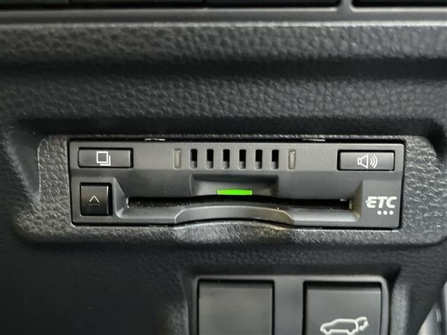 Toyota COROLLA CROSS 2023 7623643-21