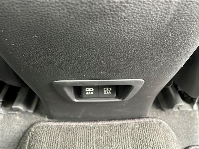 Toyota COROLLA CROSS 2022 7623655-8