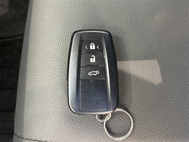 Toyota COROLLA CROSS 2023 7623657-6
