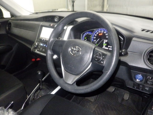 Toyota COROLLA FIELDER 2021 7641162-3