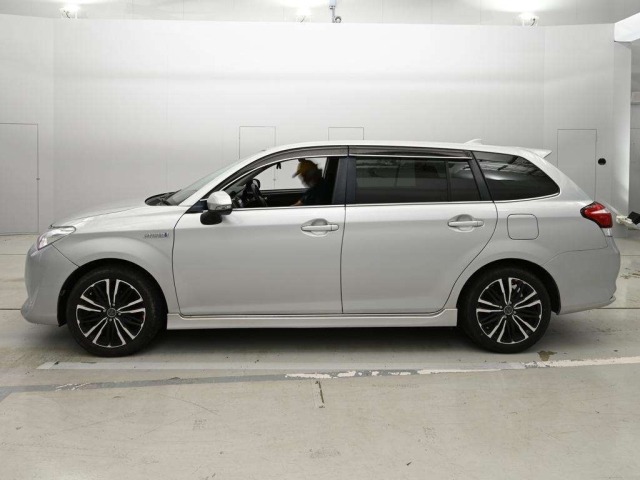 Toyota COROLLA FIELDER 2015 7641175-4
