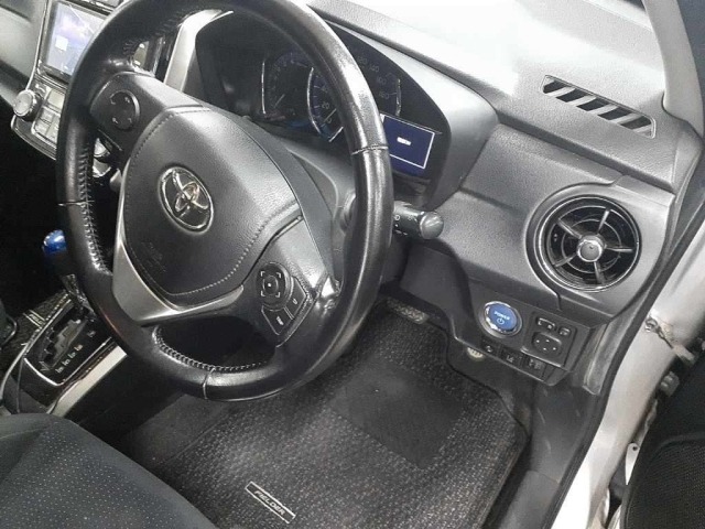 Toyota COROLLA FIELDER 2015 7641175-9