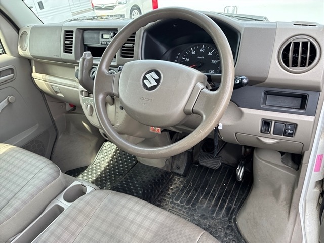 Suzuki EVERY 2012 7639298-3