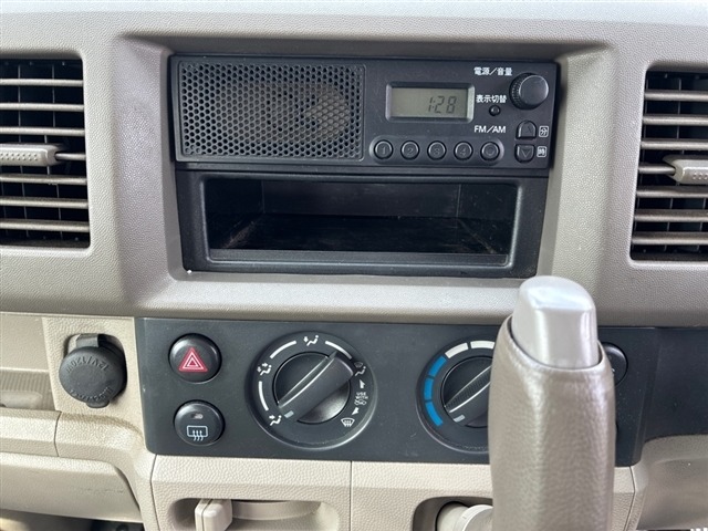 Suzuki EVERY 2012 7639298-4