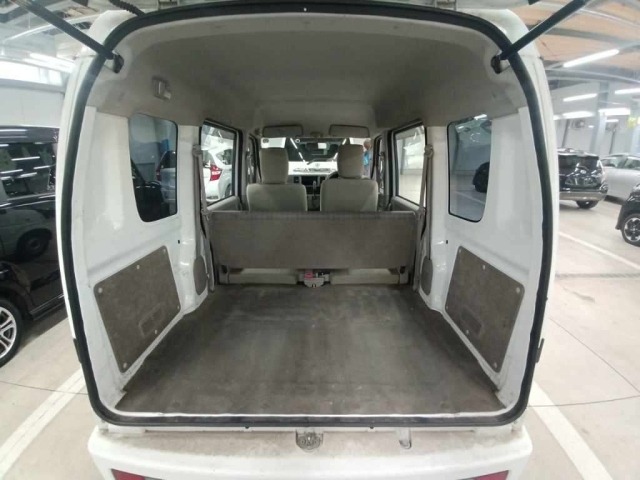 Suzuki EVERY 2014 7639429-11