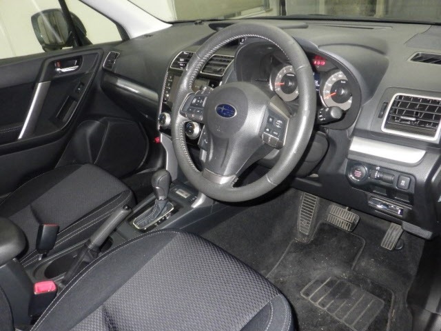 Subaru FORESTER 2015 7641272-3