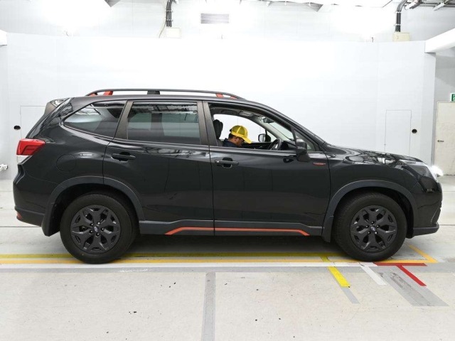 Subaru FORESTER 2022 7641298-3