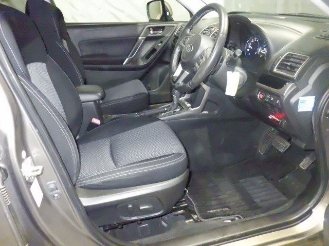 Subaru FORESTER 2016 7641299-3