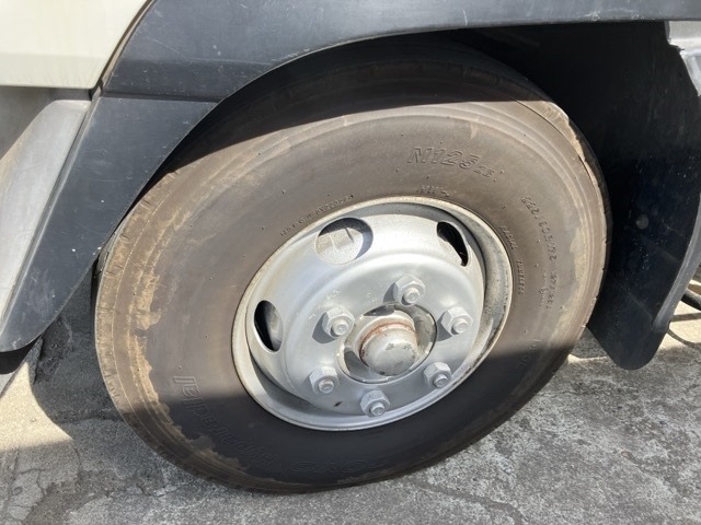 Isuzu FORWARD 1999 7636471-8