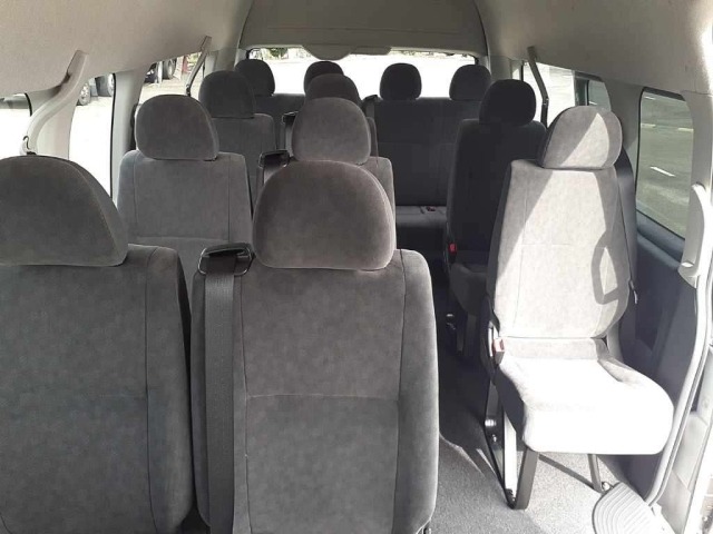 Toyota HIACE COMMUTER 2026 7642049-7