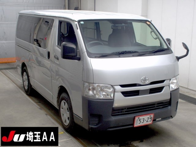 Toyota HIACE VAN 2020 7642039-0