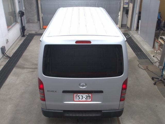 Toyota HIACE VAN 2020 7642039-7