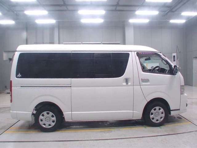 Toyota HIACE VAN 2013 7642051-3