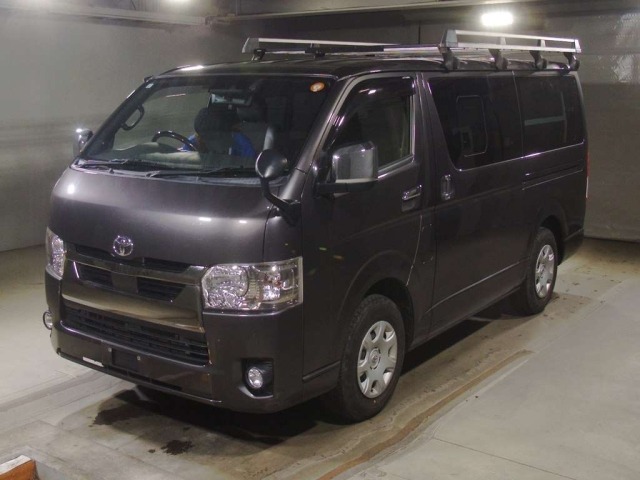 Toyota HIACE VAN 2020 7642055-0