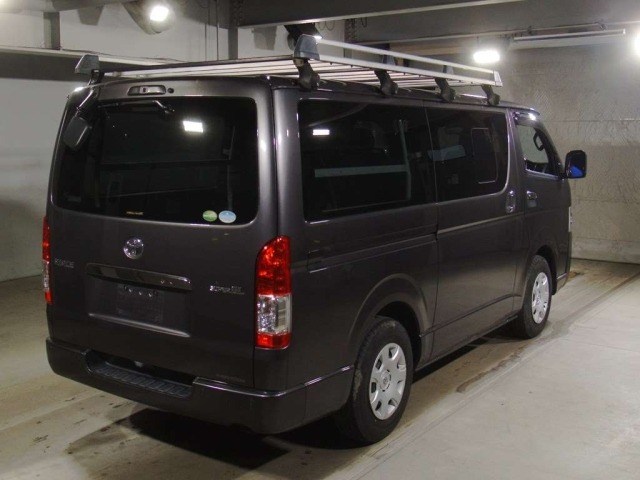Toyota HIACE VAN 2020 7642055-1