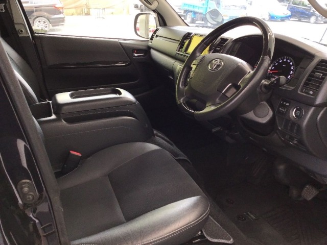 Toyota HIACE VAN 2015 7642064-5