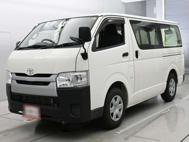 Toyota HIACE VAN 2019 7642066-0