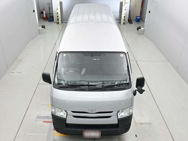 Toyota HIACE VAN 2019 7642067-7