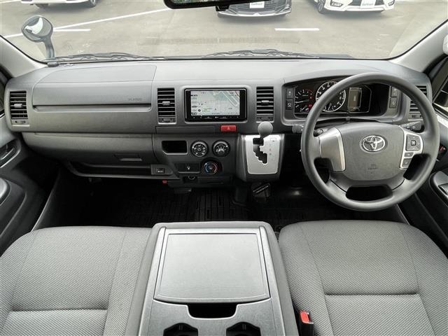 Toyota HIACE VAN 2025 7642183-14
