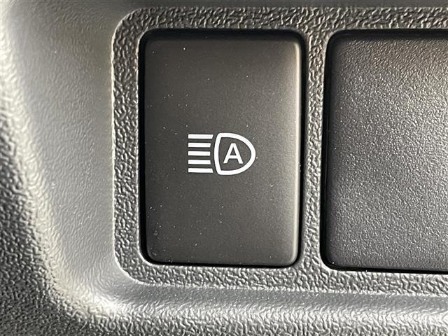 Toyota HIACE VAN 2025 7642183-5
