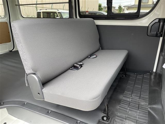 Toyota HIACE VAN 2025 7642183-9