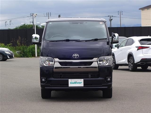 Toyota HIACE VAN 2023 7642246-10