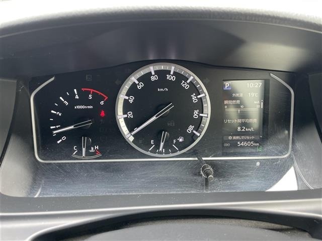 Toyota HIACE VAN 2023 7642246-15