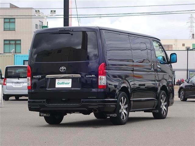Toyota HIACE VAN 2023 7642246-2
