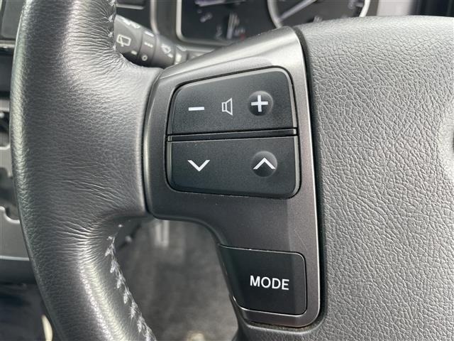 Toyota HIACE VAN 2023 7642246-21