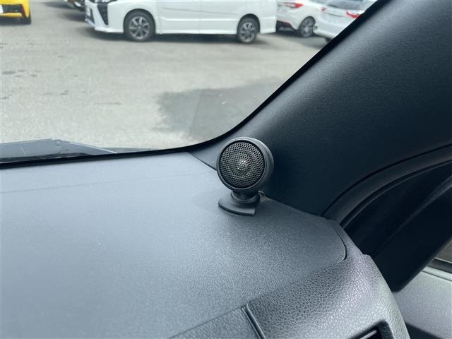 Toyota HIACE VAN 2023 7642246-3