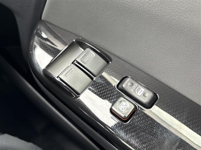 Toyota HIACE VAN 2025 7642262-10