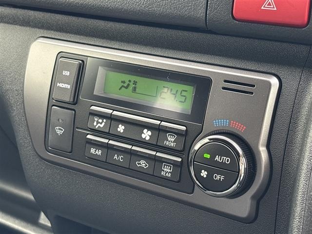 Toyota HIACE VAN 2025 7642262-11