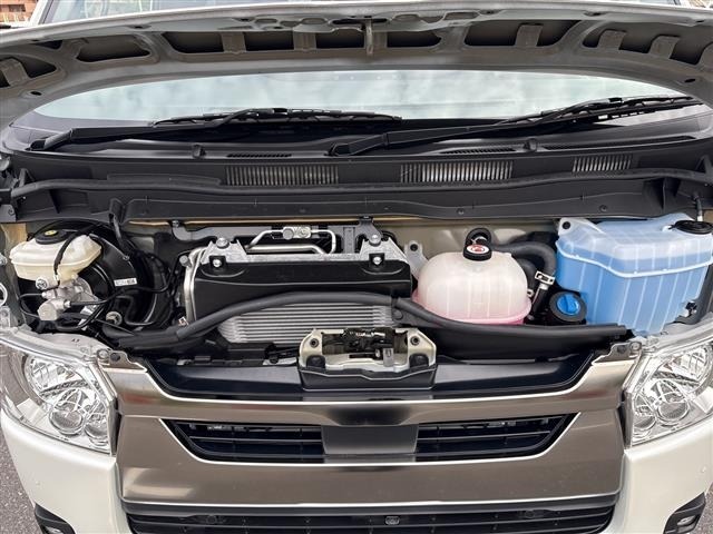 Toyota HIACE VAN 2025 7642262-14