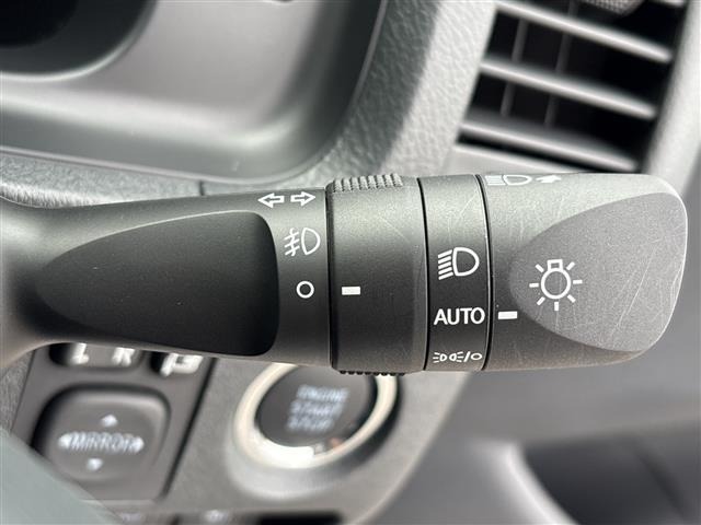Toyota HIACE VAN 2025 7642262-7