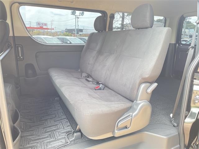 Toyota HIACE VAN 2025 7642269-10