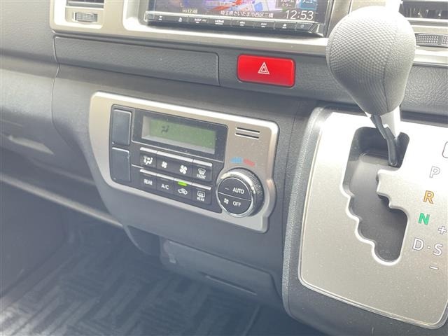 Toyota HIACE VAN 2025 7642269-3