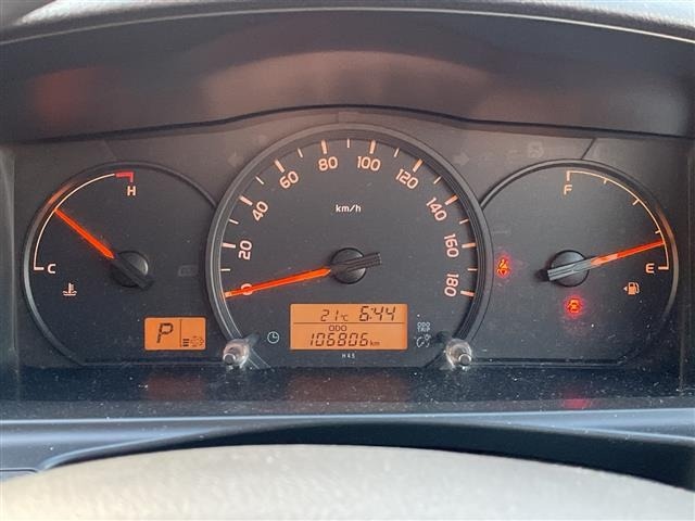 Toyota HIACE VAN 2017 7642332-19
