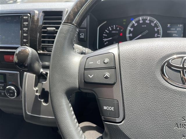 Toyota HIACE VAN 2025 7642334-10