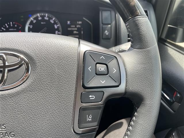 Toyota HIACE VAN 2025 7642334-11