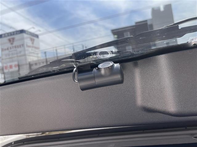 Toyota HIACE VAN 2025 7642334-18