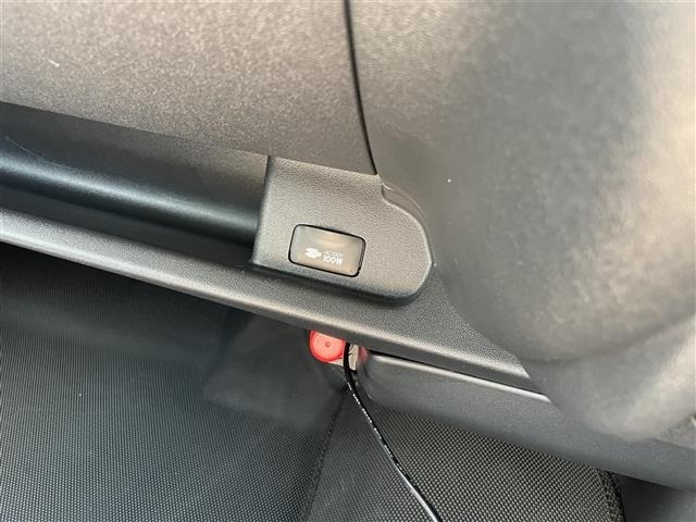 Toyota HIACE VAN 2025 7642334-19