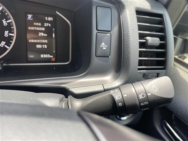 Toyota HIACE VAN 2025 7642334-20