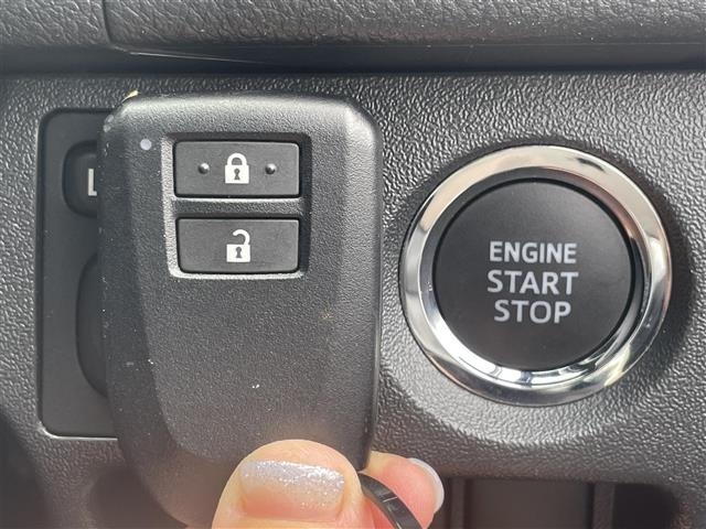 Toyota HIACE VAN 2021 7642372-1