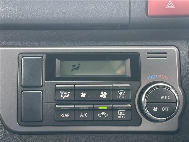 Toyota HIACE VAN 2021 7642372-12