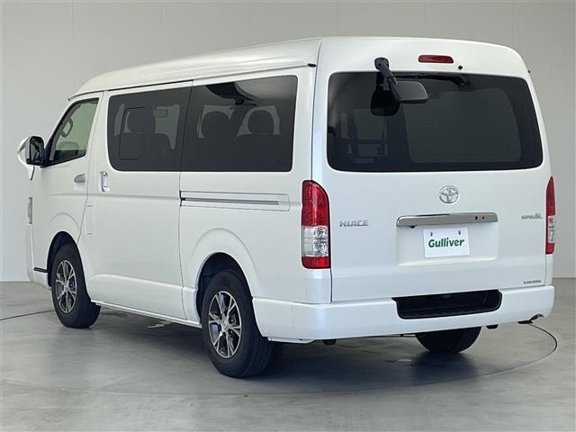 Toyota HIACE VAN 2021 7642372-14