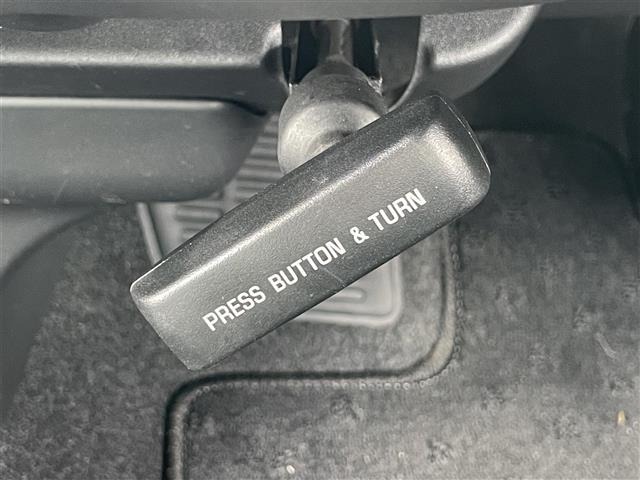 Toyota HIACE VAN 2021 7642372-23