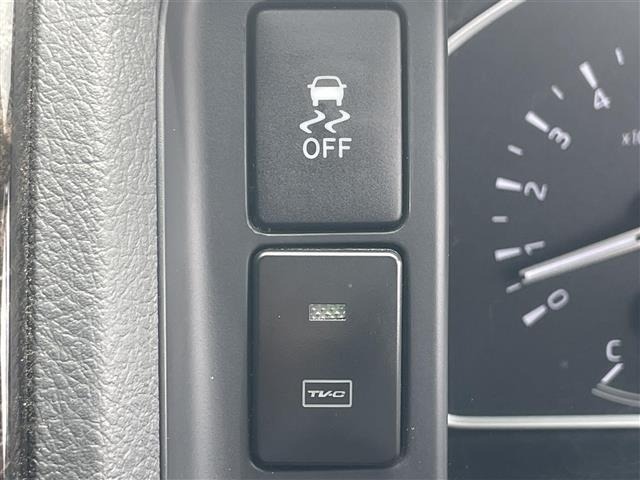Toyota HIACE VAN 2021 7642372-9
