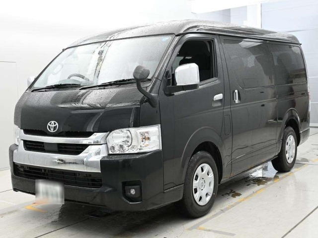 Toyota HIACE WAGON 2026 7644104-0